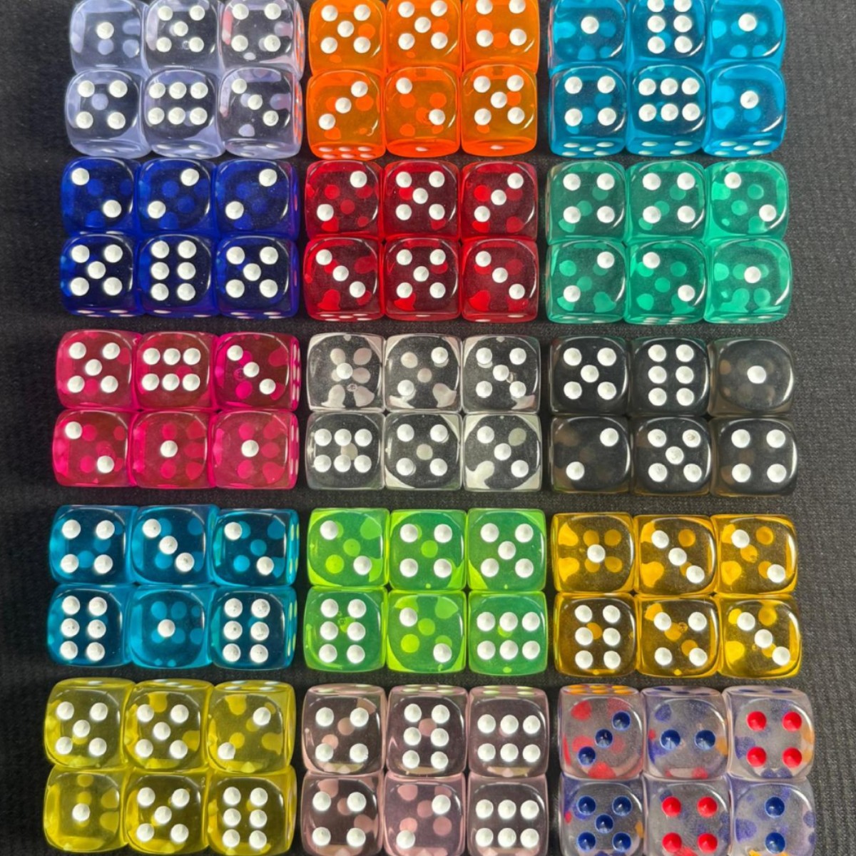 High-Transparency 14mm Colorful Transparent Rounded Corner Acrylic Crystal Dice for Board Games, Role-Playing Games, Entertainment, and Teaching Aids
