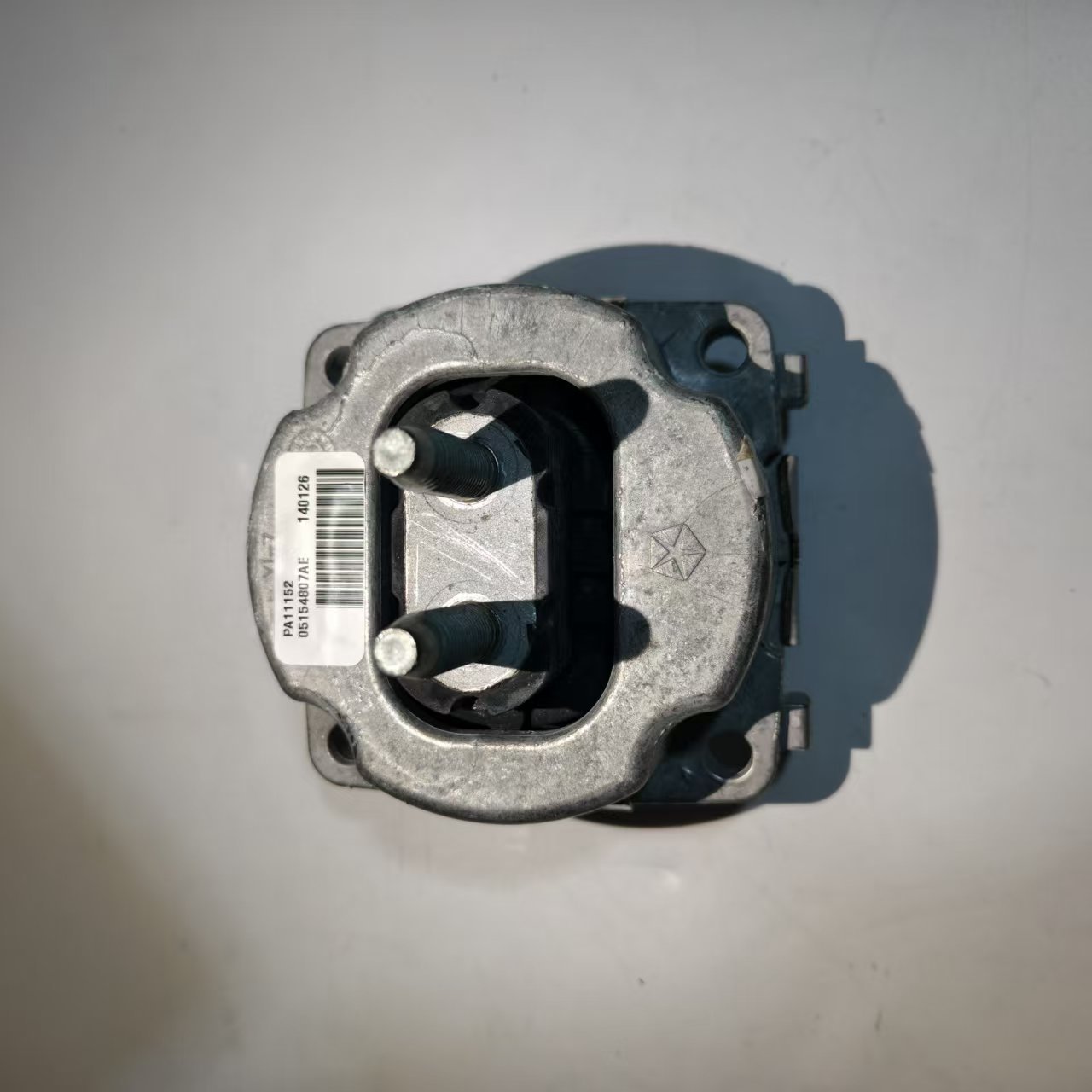 Engine mount rubber, engine claw pad, transmission engine mount suitable for Grand Cherokee Durango 3.03.65154807AD