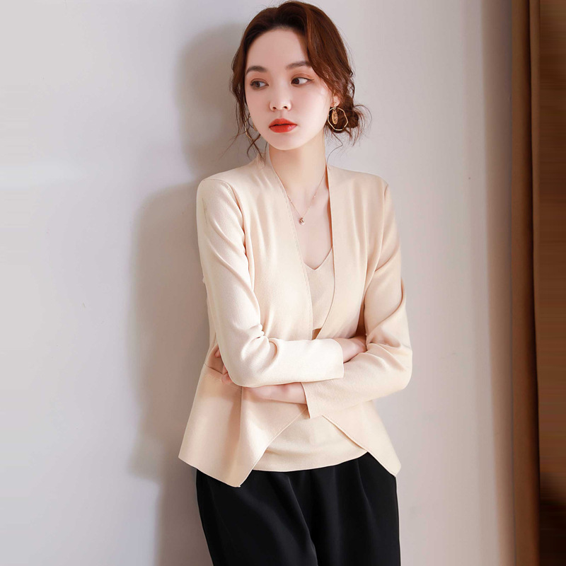 春季韩版新款针织开胸外套女 纯色短款修身无扣外搭披肩开衫