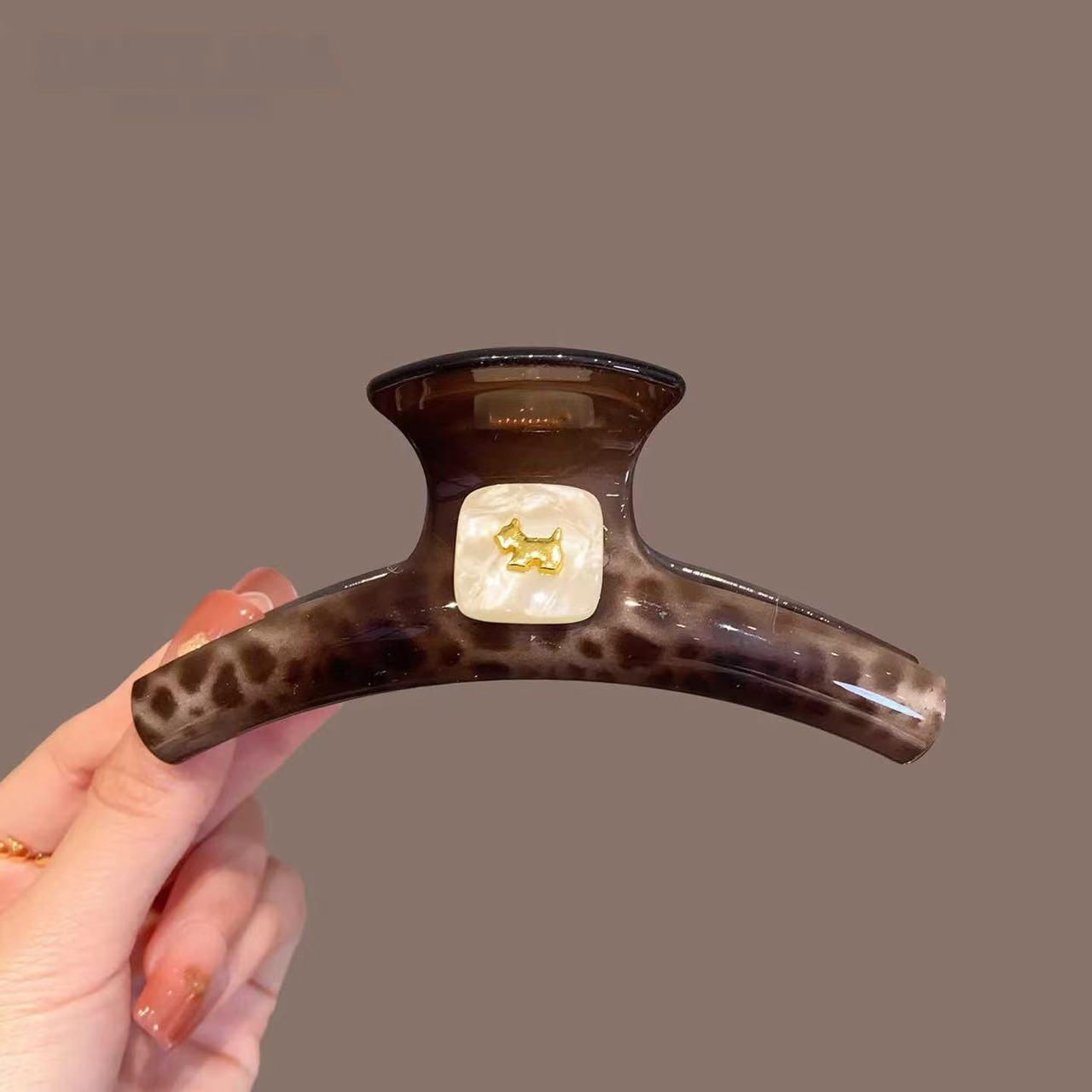 Puppy leopard print clothes hanger