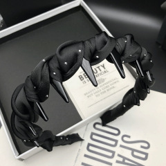 女性用のハイエンドの黒いホットダイヤモンドヘアピンとヘッドバンド、ファッショナブルなショッピング、多用途のヘアバンドルと歯付きヘアバンド、洗顔用ヘッドバンド