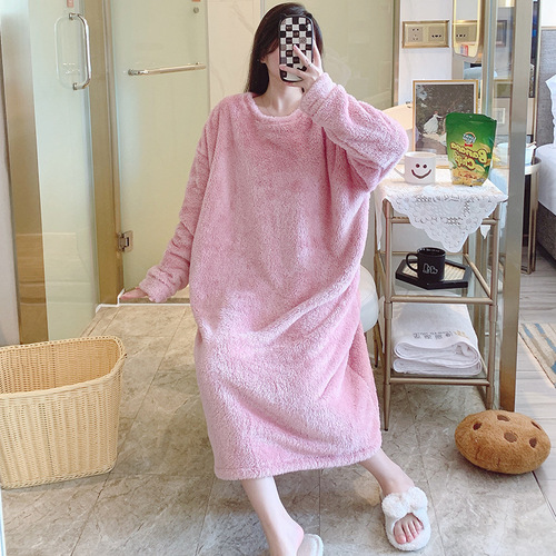 Fluffy plush embroidered pajamas for women, sweet long-sleeved middle-length nightgown, plus-size 250 lbs home clothes, outerwear