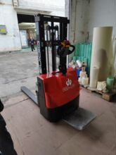 供应电动叉车，液压叉车价格，载重2吨升高车价格