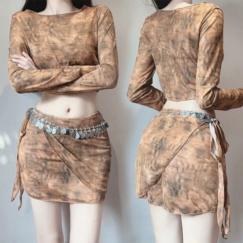 Women's Two-Piece Long-Sleeved Sun-Protective Split Skirt Bikini Four-Piece Set: Elegant, Slimming Spa & Resort Swimwear