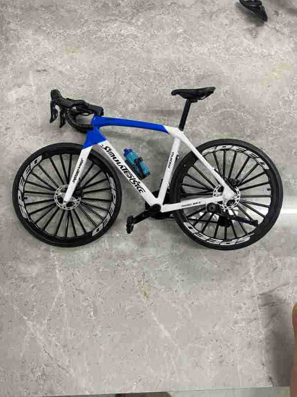 Colección de modelos de automóviles transfronterizos de simulación de aleación de bicicleta de amortiguación delantera y trasera modelo de bicicleta de montaña modelo de vehículo de carretera