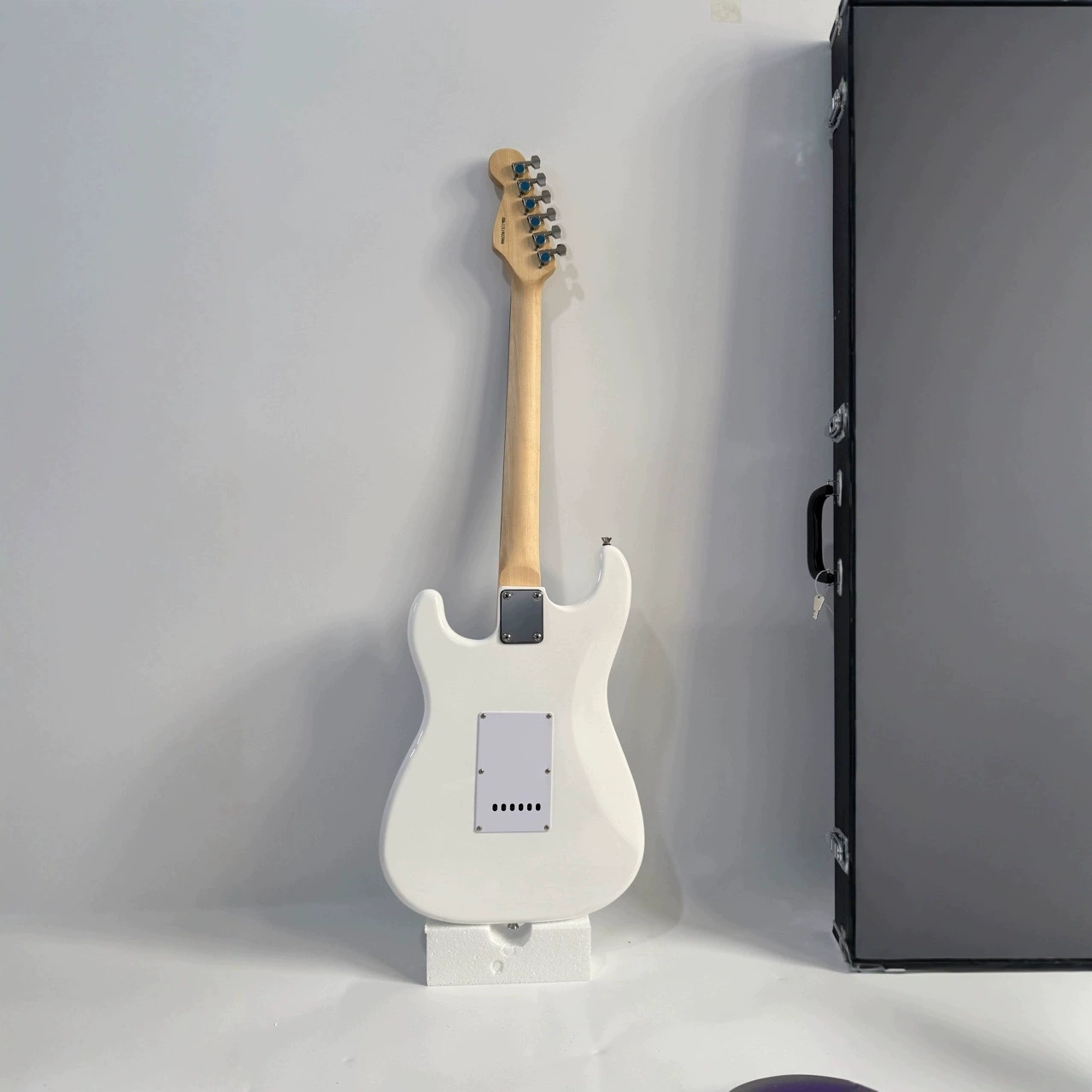 High quality guitar, gradient, wholesale