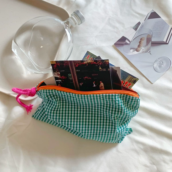 Green organizer bag