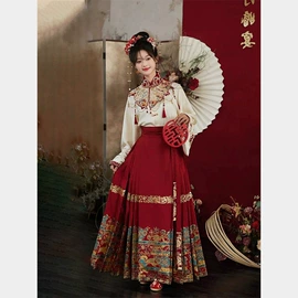 连衣裙;时尚休闲套装;女式衬衫