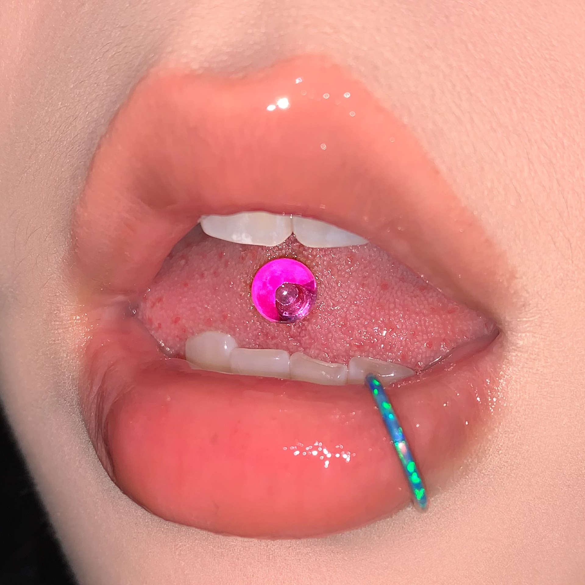 Deep Pink Acrylic Tongue Barbell 18mm 1.6mm External Thread 316L Surgical Steel Tongue Piercing Jewelry detail image 13