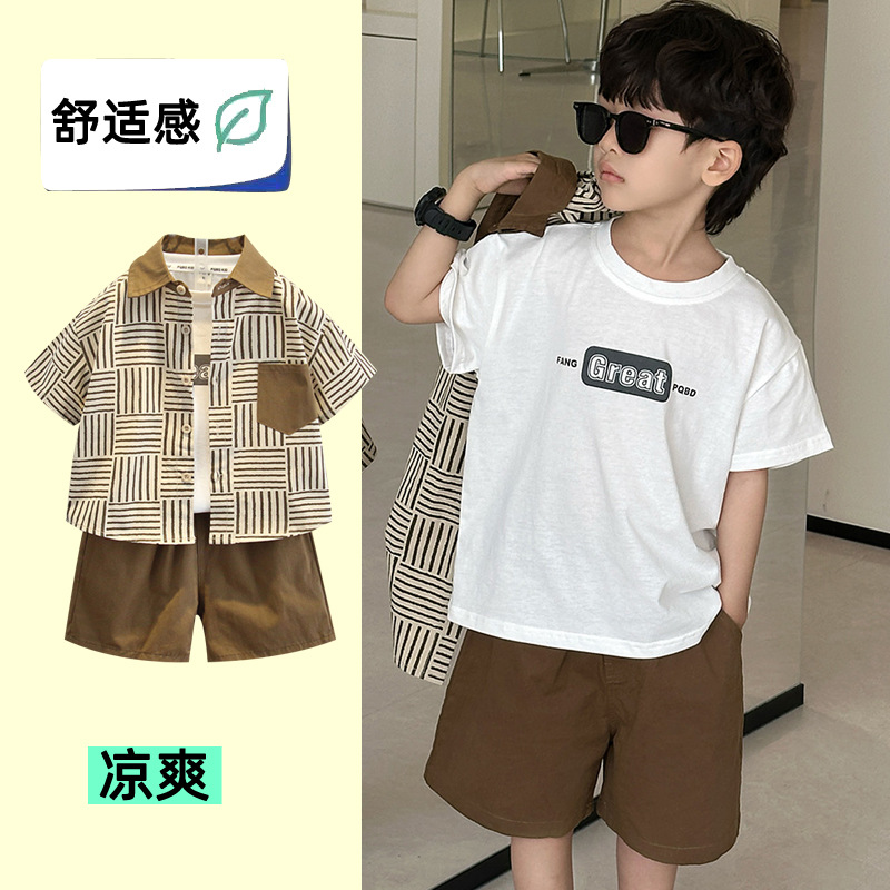 8109 Traje para niños Moda Fried Street Ropa para niños 2025 Nuevo estilo Estilo occidental Ropa de verano a rayas coreanas Ropa para bebés