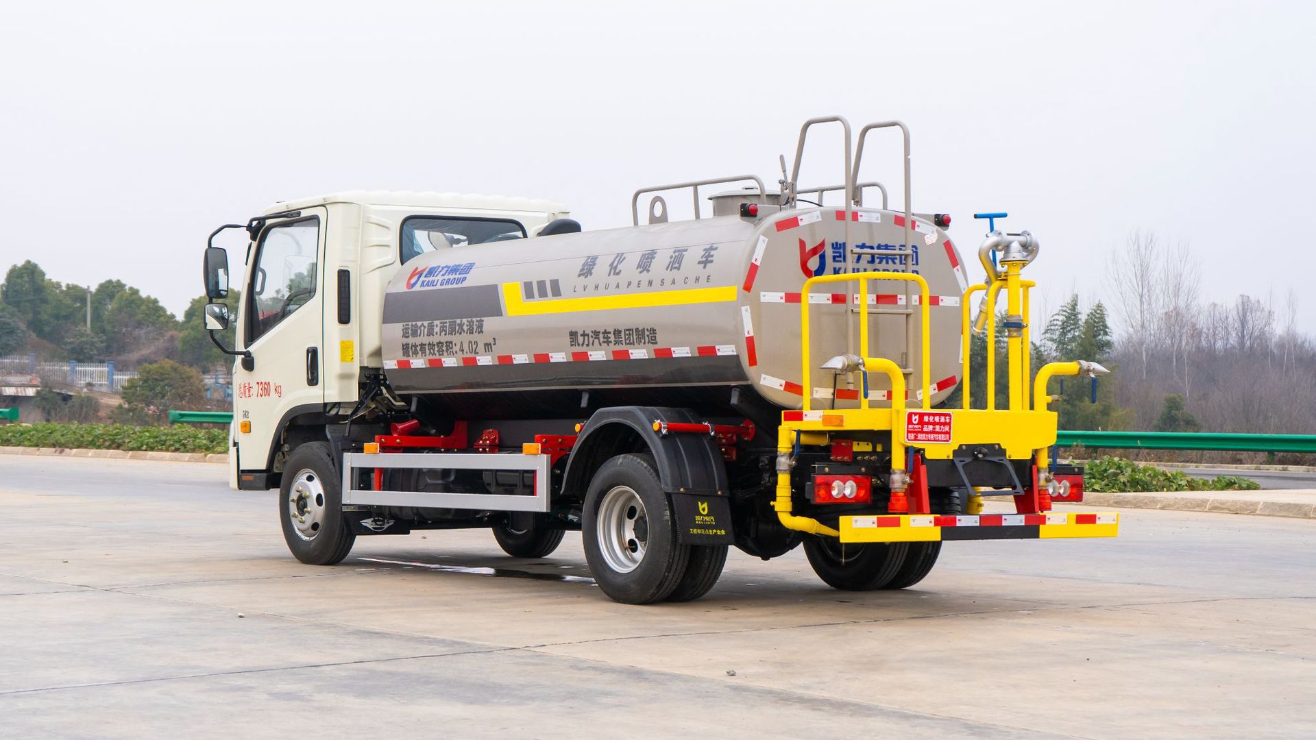 5 Square Meters Foton H2 Sprinkler Truck for Road Cleaning, Factory Site Sprinkling, Landscaping Sprinkler Truck