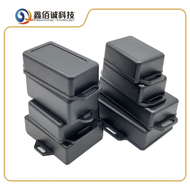 Полные спецификации с распределительной коробкой для ушей Корпус этикетки GPS Корпус электронных аксессуаров Корпус локатора Распределительная коробка ABS