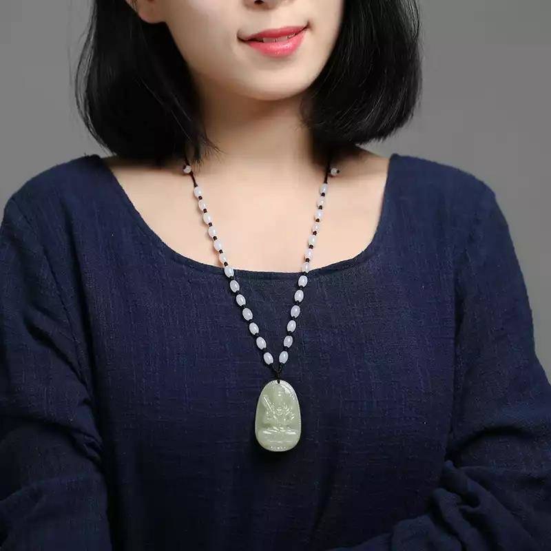 智贝主图_4和田玉十二生肖吊坠男女款守护神白玉千手观音本命