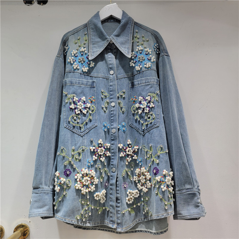 Estilo europeo y americano 2026 primavera nueva industria pesada bordado con cuentas de clavos y diseño de diamantes vaqueros chaqueta de manga larga moda femenina