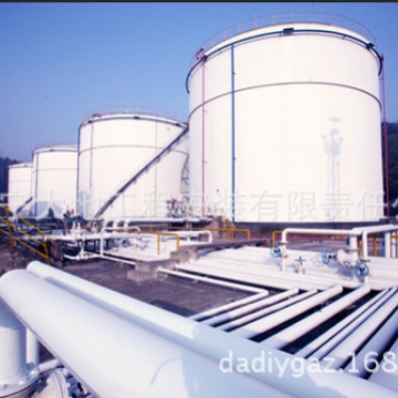 大地油罐公司专业生产大型储罐，油罐，化工储罐