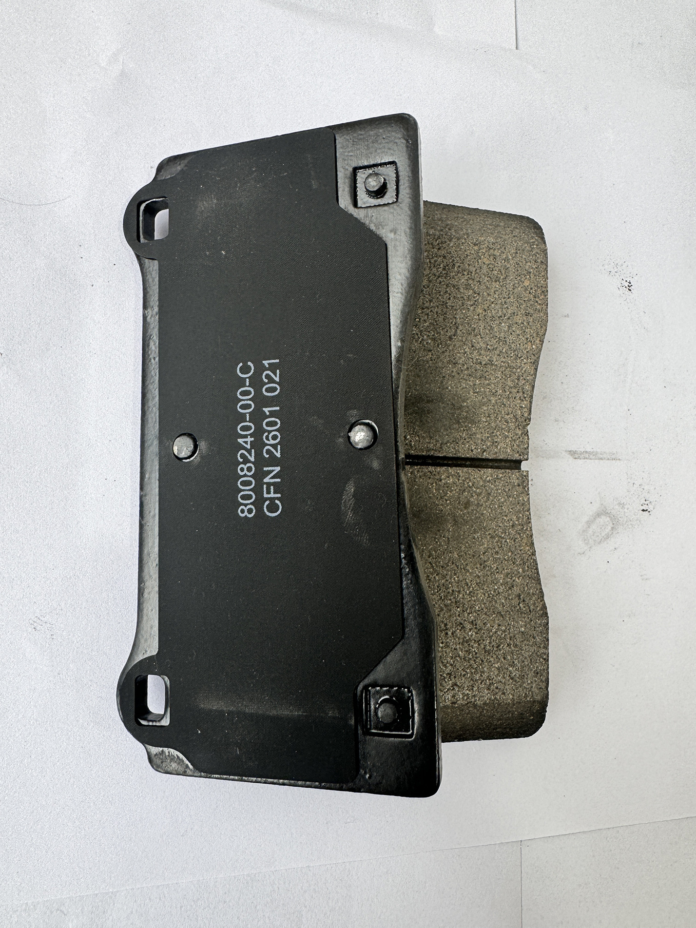 Suitable for Tesla Model 3/Refreshed 3 Brake Pads, Standard Version, Front Wheel Brake Pads 8008240-00-C