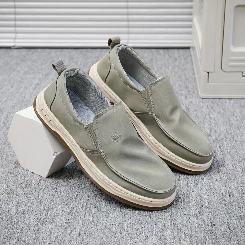 New Versatile Men's Shoes 2025 Spring Breathable Old Beijing Cloth Shoes Casual Men's Canvas Shoes Lazy Slip-Ons