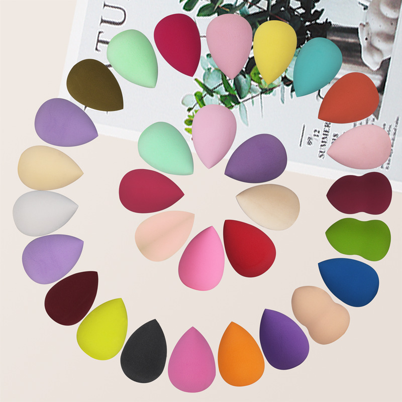 Amazon transfronterizo 16 pinceles de maquillaje Traje + cuatro soplo de polvo + lavadora de cepillo