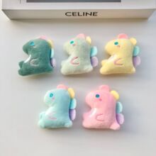 多巴胺毛绒布艺恐龙七彩软萌恐龙公仔包包围巾鞋服diy装饰品辅料