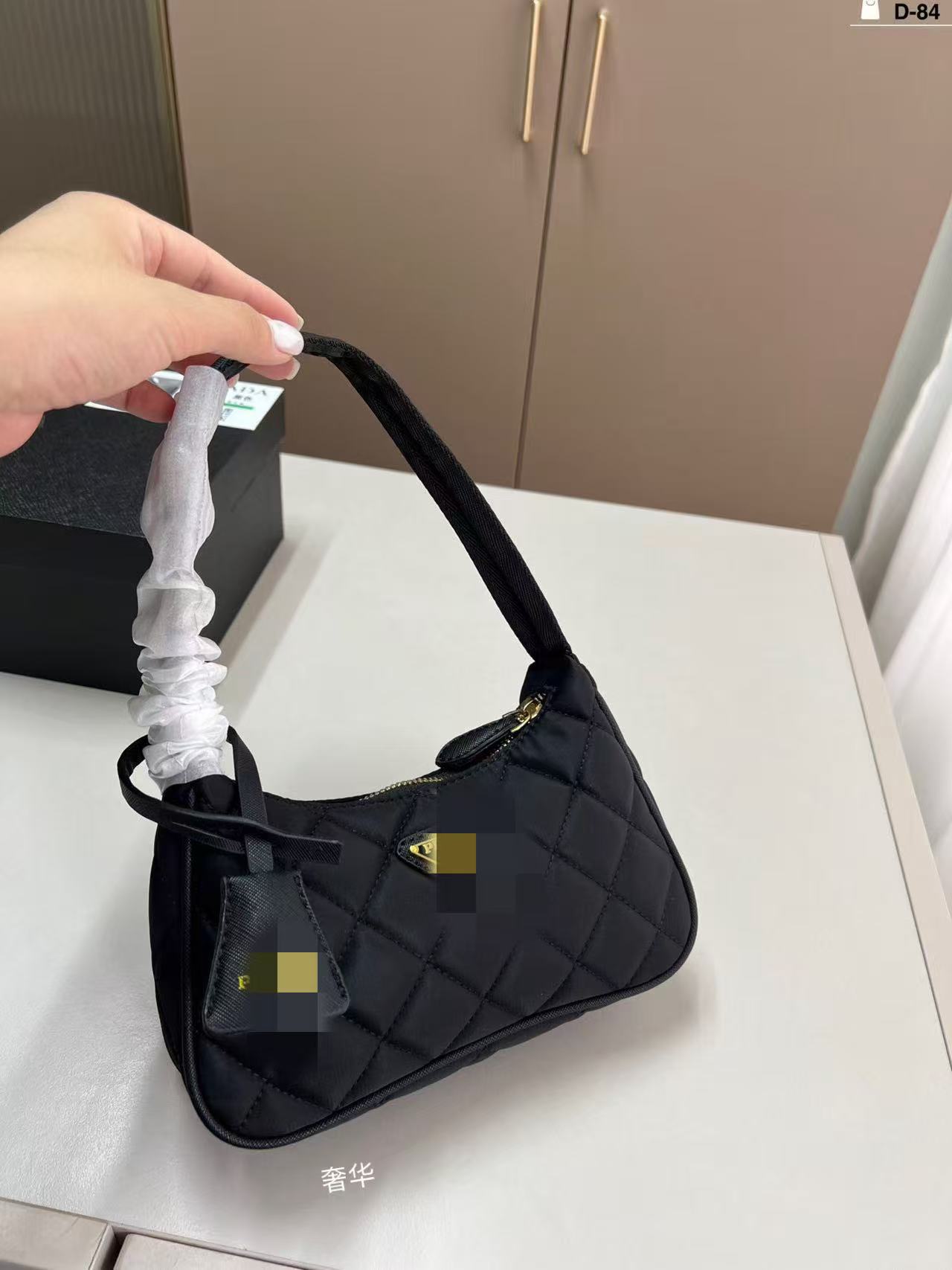 Diamond-Pattern Chain Shoulder Bag, Cross-Border French Style, New Fashion Nylon Shoulder Bag, High-End Mini Vintage Bag for Women