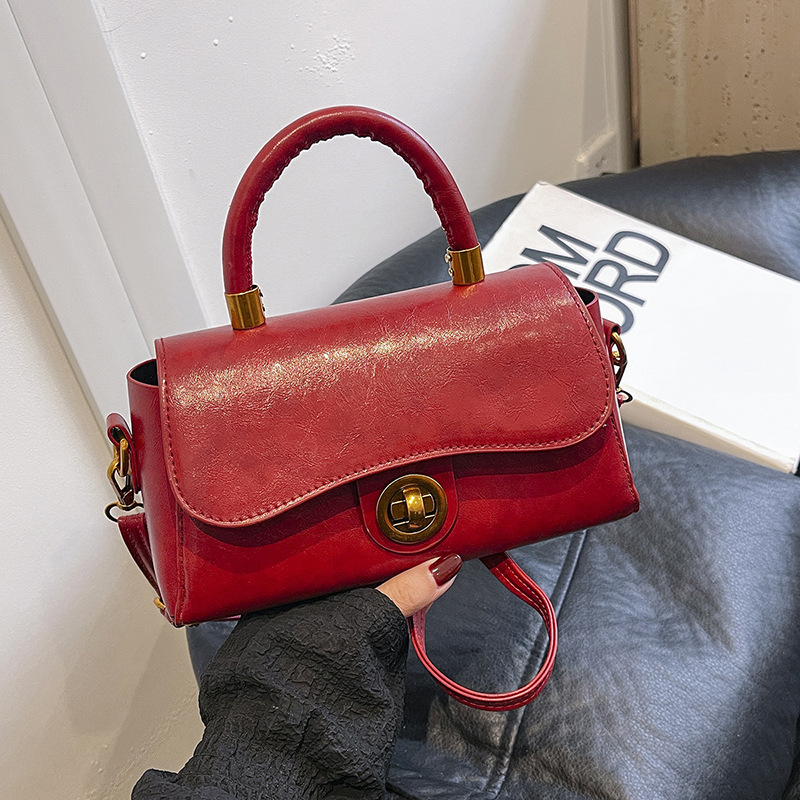 Bolsos de otoño e invierno bolsos de mujer de cercanías 2024 nuevo bolso cuadrado pequeño retro de moda bolso diagonal de un solo hombro multifuncional con estilo occidental