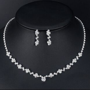 Cross-border European beautiful diamond necklace female bridal suit light luxury high-end long jewelry fashion earrings pendant jewelry