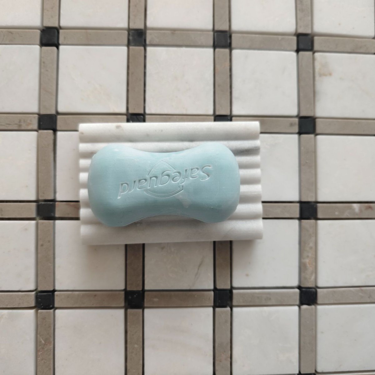 ��ʯ��������Ȼ����ʯ��ɫ��ʯ�Ҿ���Ʒ�����з��������ɸߵ�