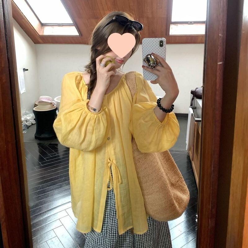 Lantern Sleeve Reversible Sun Protection Shirt for Women, Summer Thin and Lightweight New Style Long-Sleeve Top, Outerwear in Yellow