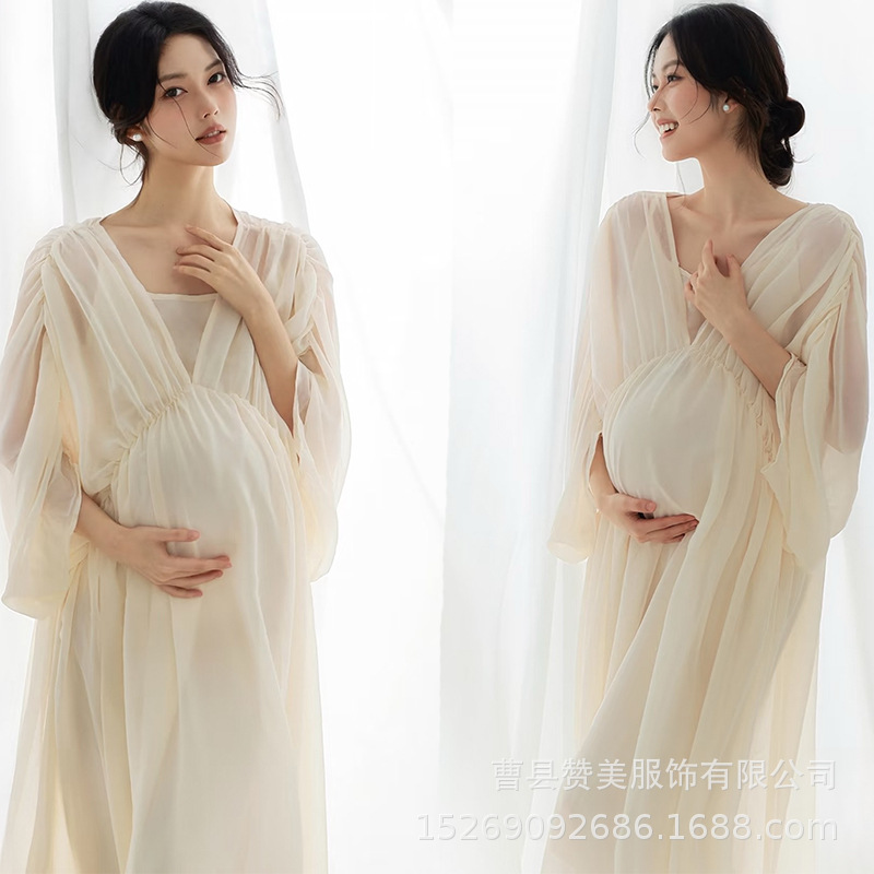 影楼の新型の早春の小清新な妊婦は服を撮影します。