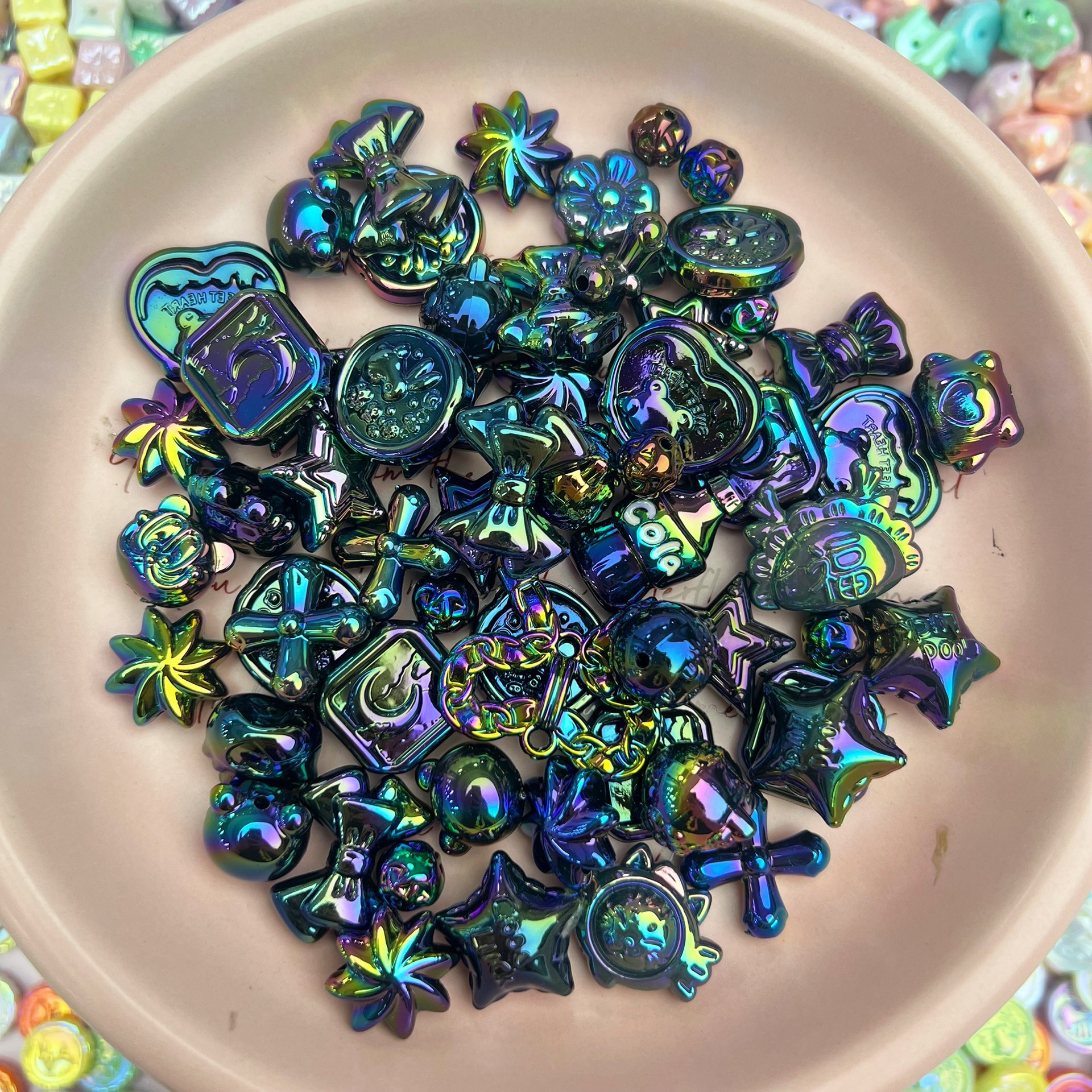 電気メッキUVカラー高光沢異形人魚姫穴あきビーズ手作りDIYネックレス携帯ストラップ材料パックアクセサリー