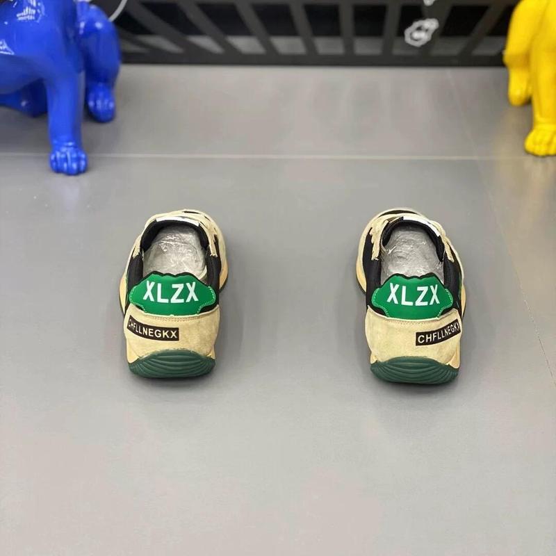 Kuaishou Douyinと同じトレンディなブランドのフォレスト・ガンプ紳士靴2025新しい通気性のあるフラットソールの快適で多用途のプレーントレンディなカジュアルスニーカー|undefined