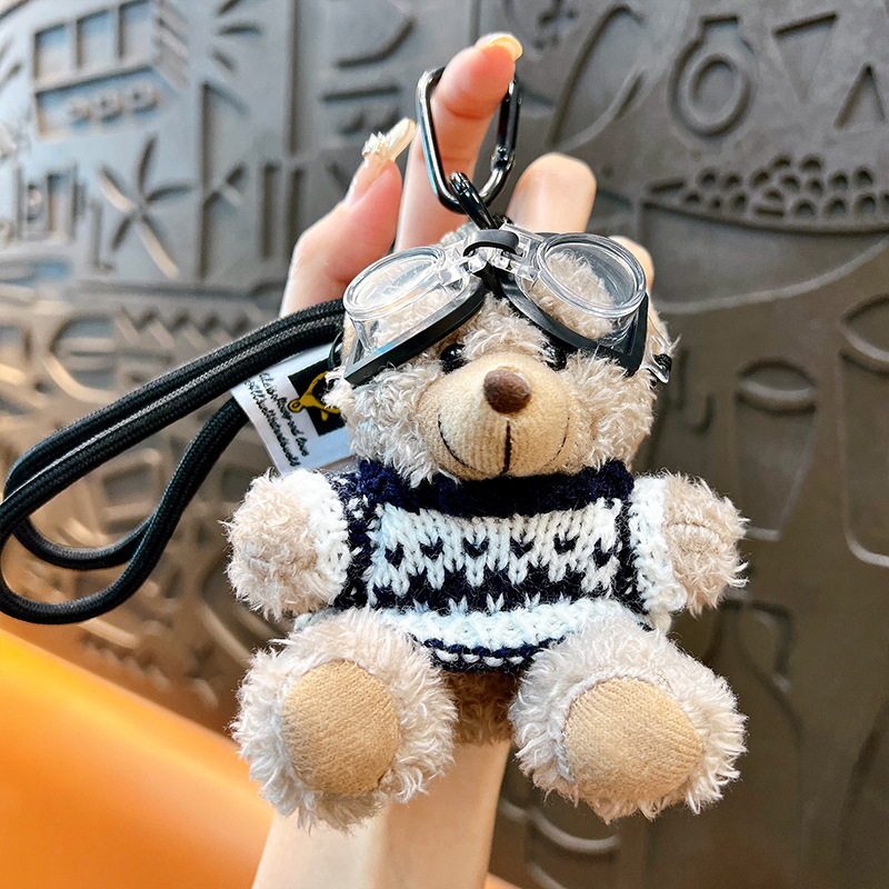 Creativo felpa marea cool oso estudiante mochila colgante muñeca linda pareja llavero pequeño regalo de dibujos animados al por mayor