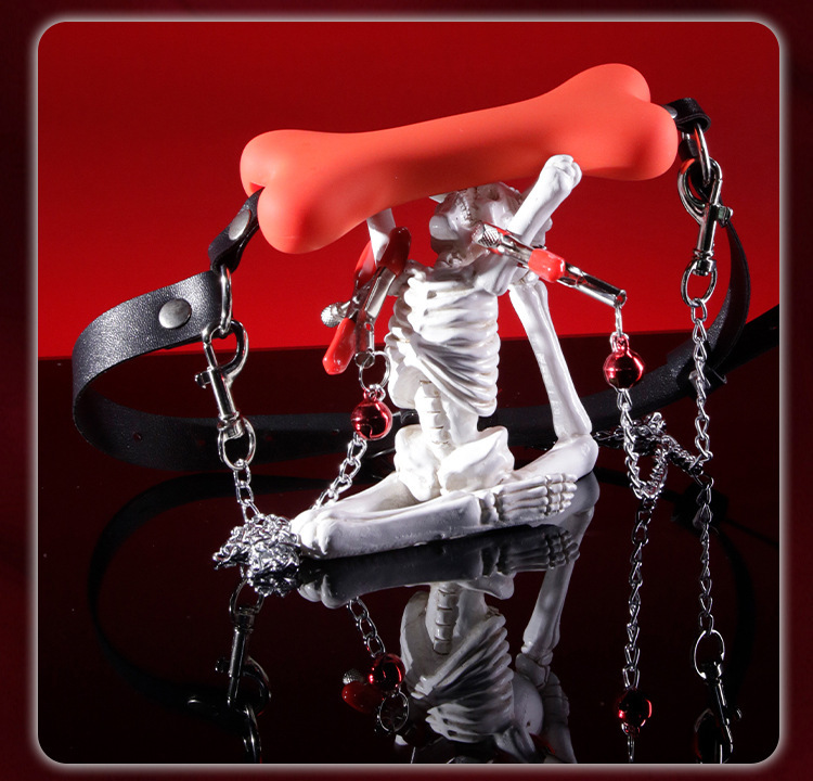 Adult Bondage Kit with Metal Nipple Clamps, Handcuffs and Mouth Plug — detail image 28