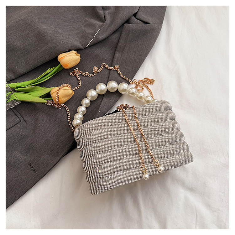 Bolso de lujo con cadena de diamantes y ondas, diseño francés, con diseño de cubo estúpido, brillante, con perlas de hadas y agua_voghion.com