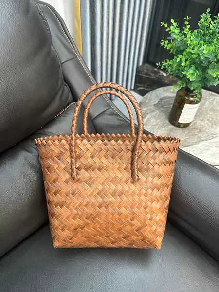 New Material Women's Woven Bag Handbag Souvenir Basket Holiday Gift Basket Tote Bag Manufacturer Wholesale
