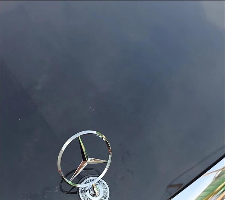 Mercedes-Benz E300L engine hood emblem, C200 modification, E260 original, C180 black E engine hood, S emblem