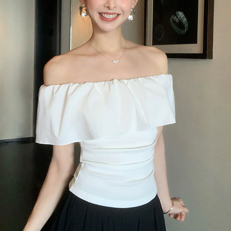 Runaway Girl Ruffled One-Shoulder Short-Sleeved T-Shirt for Women, Beautiful and Chic Shirt, Elegant Top