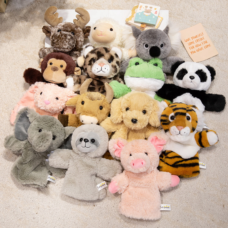 Cross-Border Popular Half-Body Forest Animal Hand Puppet with Open Mouth for Interactive Parent-Child Play, Giraffe Plush Toy