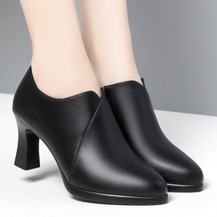 Pointed Leather Shoes for Women 2023 New Soft Leather Deep Mouth Flats Spring & Fall Women's Shoes Mother's Shoes with Skirt High Heels