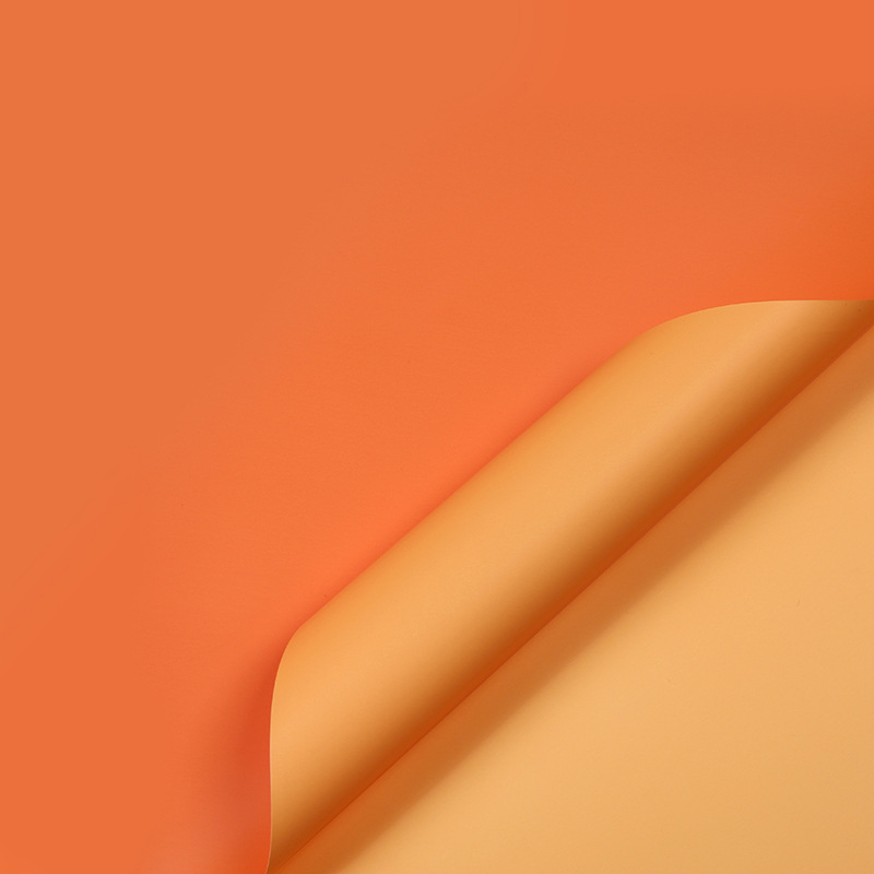 Li Zhiran Papel Ouya impermeable bicolor 56*56 Apertura de la canasta de flores Material Ramo Papel de embalaje al por mayor Spot