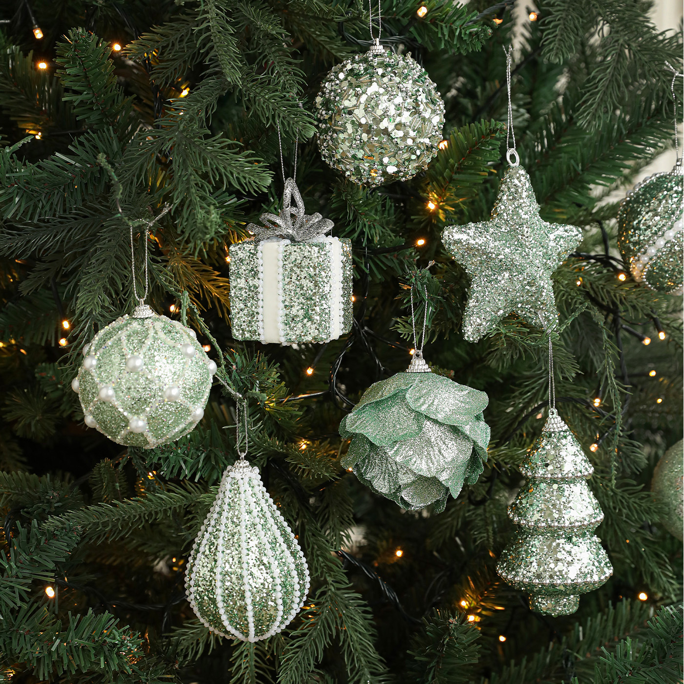 Nueva espuma verde bola de Navidad colgante de sexo opuesto polvo brillante polvo adhesivo árbol de Navidad colgante bola decoración colgante diseño
