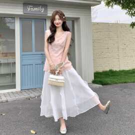 粉色设计感甜美撞色绣花背心套装女2026夏季新款网纱半身裙两件套
