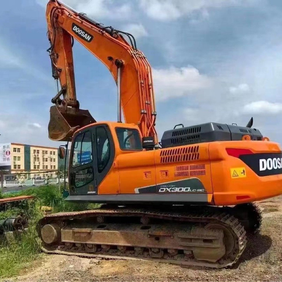 Coches importados de Corea del Sur de segunda mano Doosan 300 excavadoras 215.225 excavadoras especiales