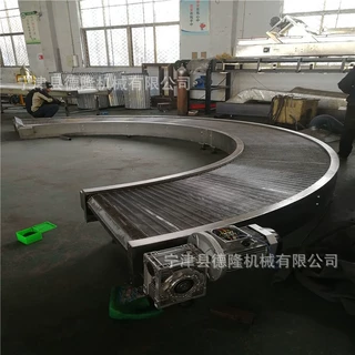 宁津德隆定制食品网带输送机 转弯链网传送带 小型膨化食品输送机