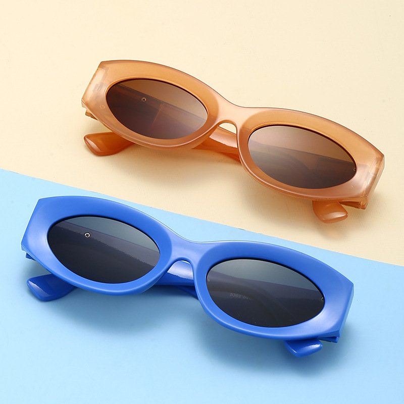 Retro Korean version sunglasses, female small frame, funny and personalized sunglasses, men's 2023 new European and American sunshade sunglasses