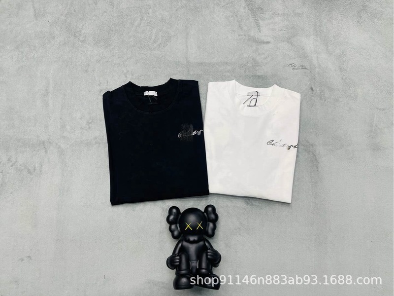 Donkey Family Tシャツの正しいバージョン、前後刺繍入り、新しい夏のラウンドネック純綿、男性と女性の同じスタイルのルーズTシャツ|undefined