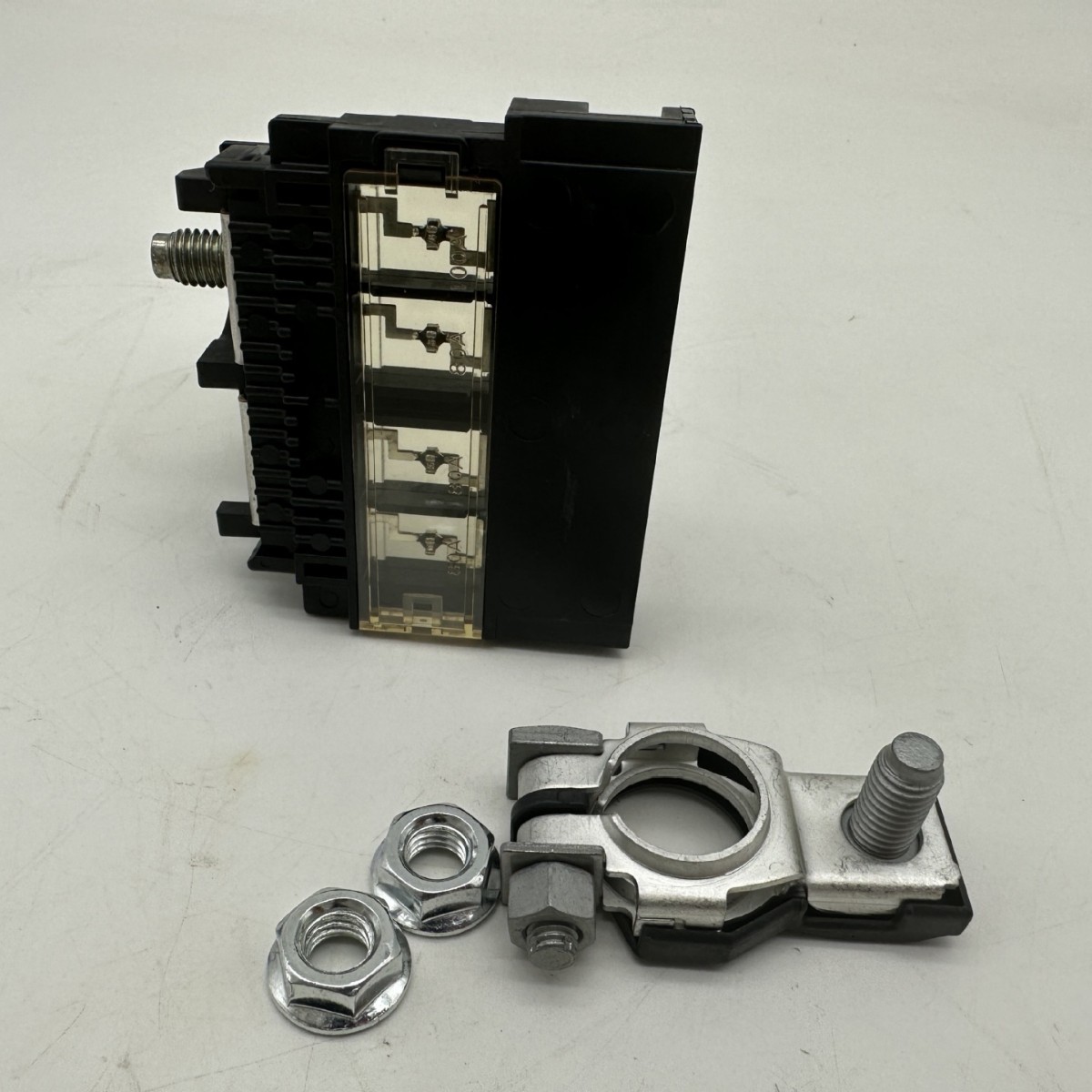 Condensador de fusible para batería positiva de Nissan 24380 - 79915 2438079915