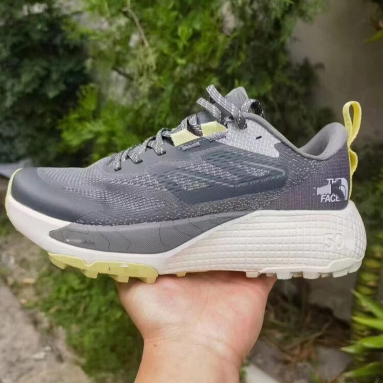 Putian Shoes Northern Surface 500 Series Shock Absorption Wear-resistant Low-top Hiking Cross-country Shoes Running Shoes Outdoor Hiking Shoes Putian Shoes Northern Surface 500 Series Shock Absorption Wear-resistant Low-top Hiking Cross-country Shoes Running Shoes Outdoor Hiking Shoes