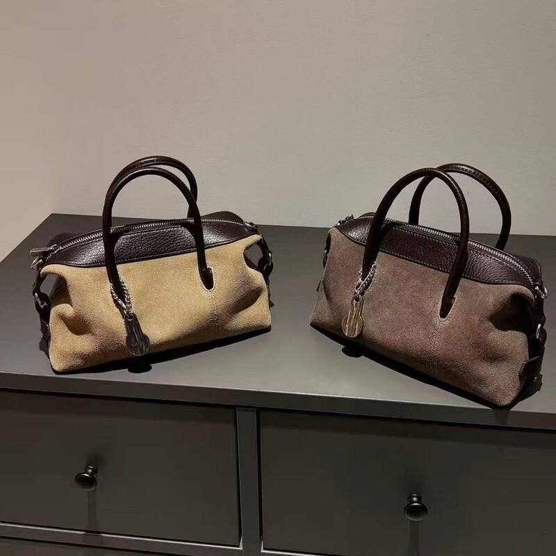 2026 New Model High-End Vintage Matte Leather Color-Block Boston Bag Versatile Handbag Crossbody Pillow Bag Trendy 2026 New Model High-End Vintage Matte Leather Color-Block Boston Bag Versatile Handbag Crossbody Pillow Bag Trendy