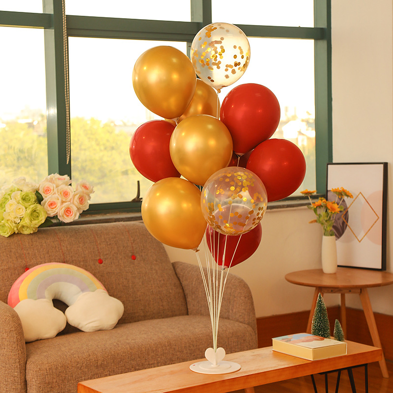 Balloon Stand Outdoor Picnic Supplies Essential Table Set Floating Decor for Couples' Birthday and Social Media Popularity